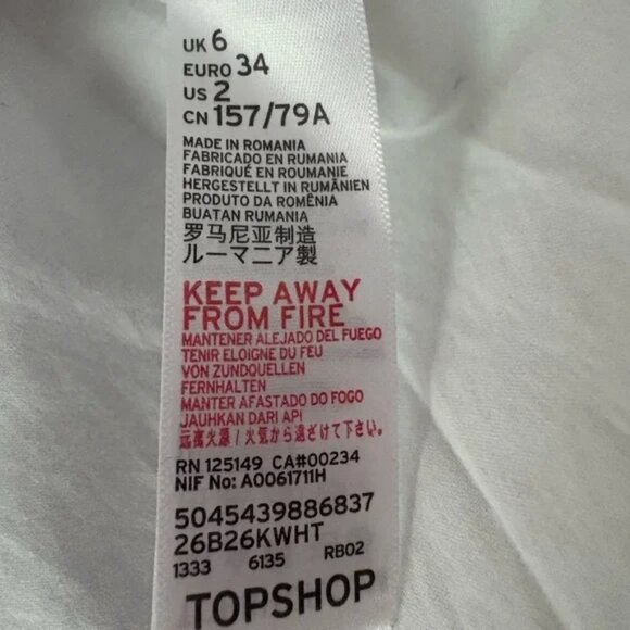 Top Shop, size 2, White Off-Shoulder Ruffle short crop fitted Top - Picture 3 of 5